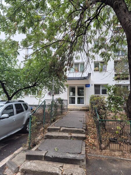 Metrou Costin Georgian, apartament 2 camere la 200 metri de metrou Costin Georgian